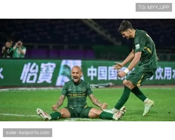 门将出击撞人算犯规吗?规则如何界定合理冲撞与违例 门将出击撞人算犯规吗?规则如何界定合理冲撞与违例